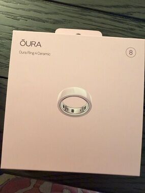 Oura Ring 4 Ceramic - Petal Pink